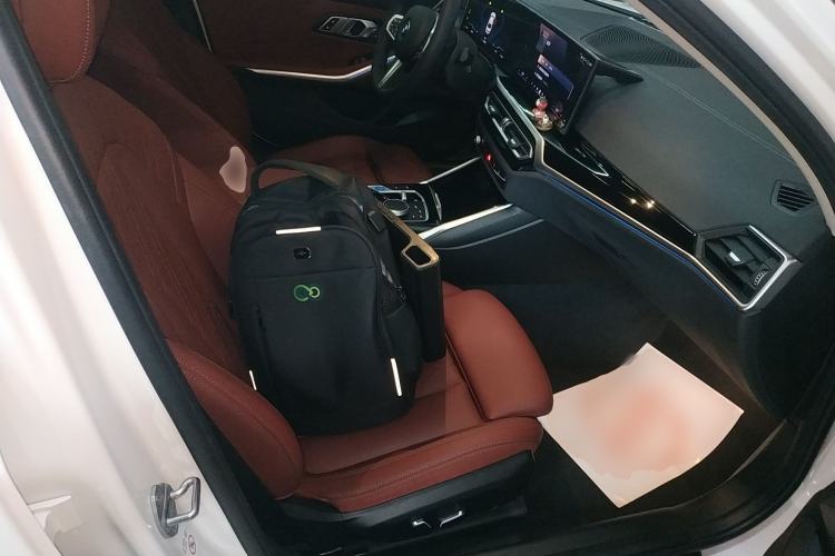 Used BMW i3 2024 eDrive 35 L
