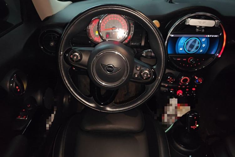 Used MINI MINI 2020 1.5T COOPER Classic Edition