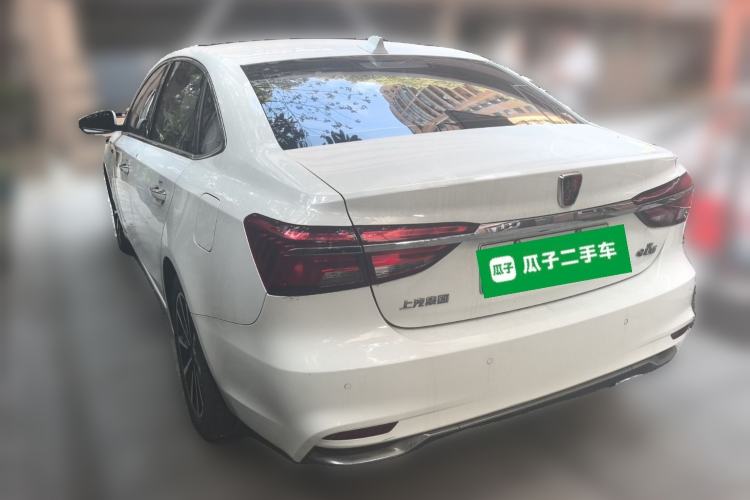 Used Roewe i6 New Energy 2017 45T Hybrid Connective Smart Luxury Edition
