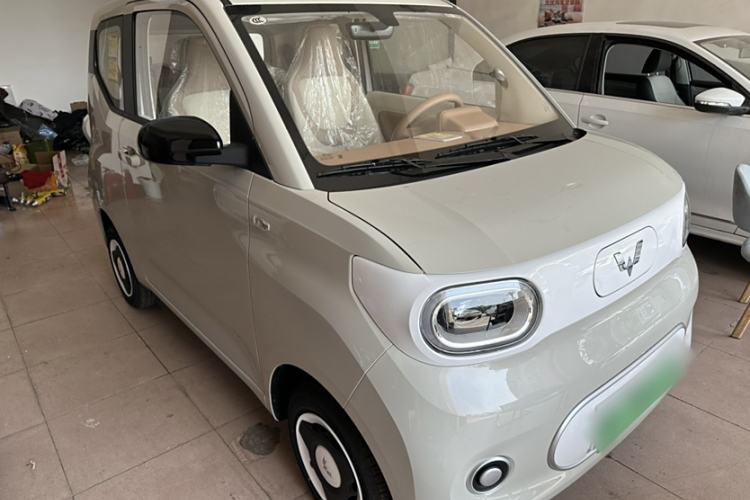 Used Wuling Hongguang MINIEV 2024 3rd Generation 215km Youth Edition