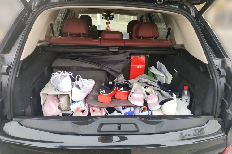 Used BMW X5 2023 xDrive 30Li Luxury M Sport Night Edition Package Trunk