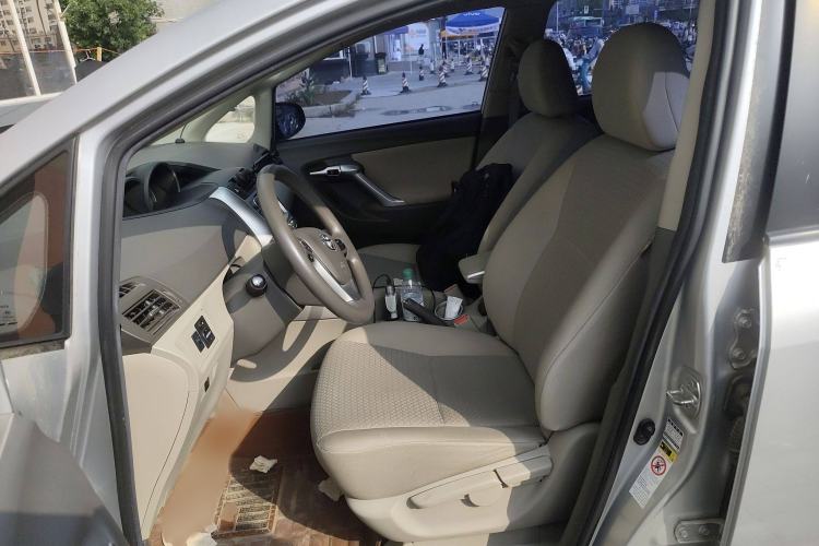 Used Toyota Verso 2014 Starlight 180E CVT Elite Edition