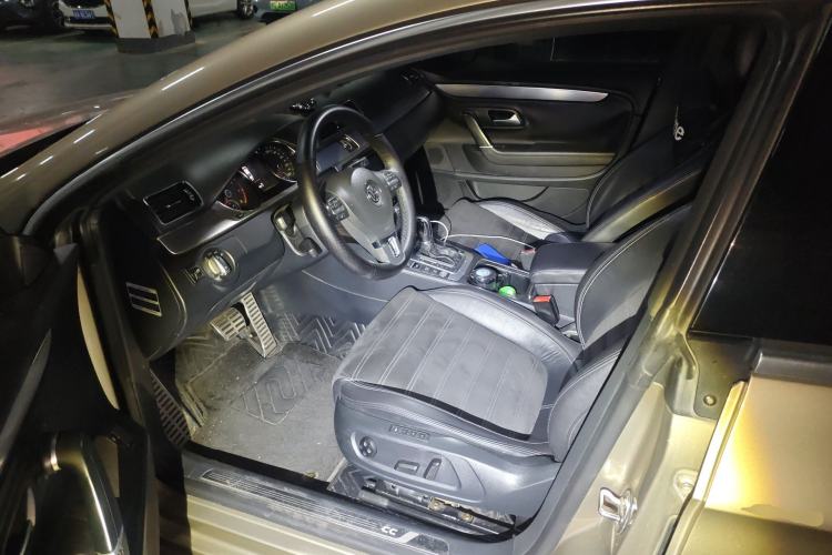 Used Volkswagen FAW-Volkswagen CC 2015 1.8TSI Luxury Model