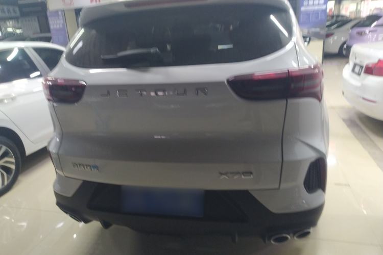 Used JETOUR X70 2023 1.5T Manual Overdrive Version 5 Seats
