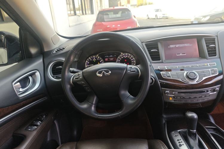 Used Infiniti QX60 2014 2.5 S/C Hybrid Two-Wheel Drive Excellence Edition Steering Wheel