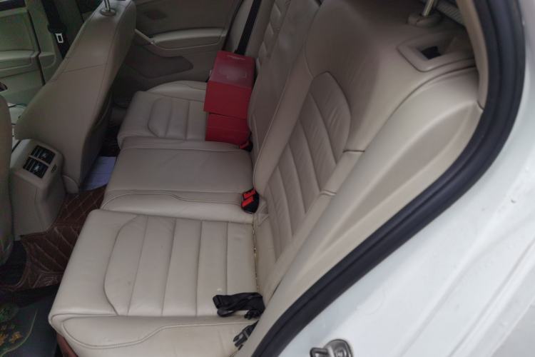 Used Volkswagen Golf 2015 1.4TSI Automatic Luxury Model Left Rear Seat