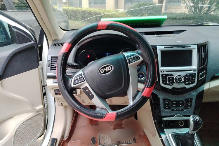 Used BYD Surui 2012 1.5L Manual Luxury Version