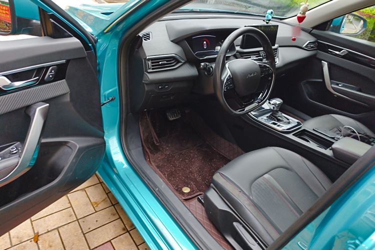 Used Dongfeng Aeolus Yixuan 2020 230T Automatic Xuan Yue Track Edition Driver Seat