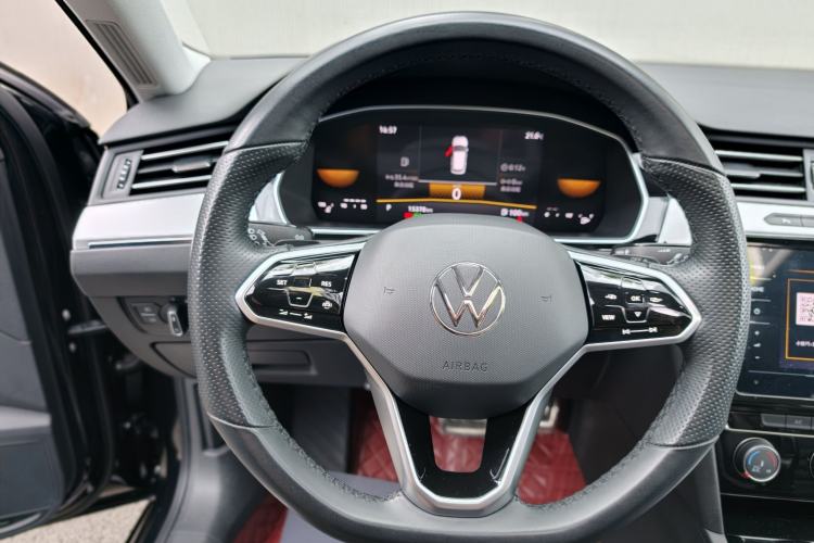 Used Volkswagen Magotan 2023 2 Million Units Limited-Edition 280TSI DSG Comfort Version Interior 7