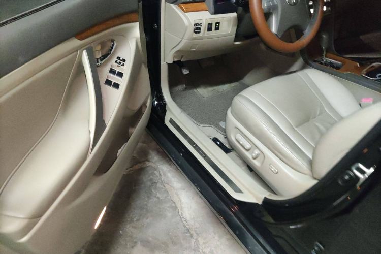 Used Toyota Camry 2011 200G Classic Anniversary Edition
