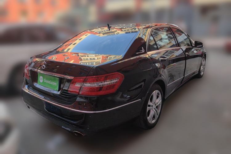 Used Mercedes-Benz E-Class 2010 E 300 L Fashion Model