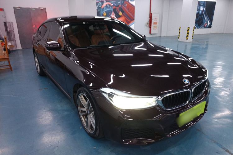 Used BMW 6 Series GT 2020 630i M Sport Package Front Right 45 Deg