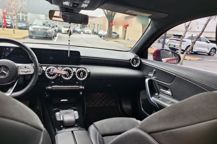 Used Mercedes-Benz A-Class 2020 Restyled A 200 L Sport Sedan Fashion Version