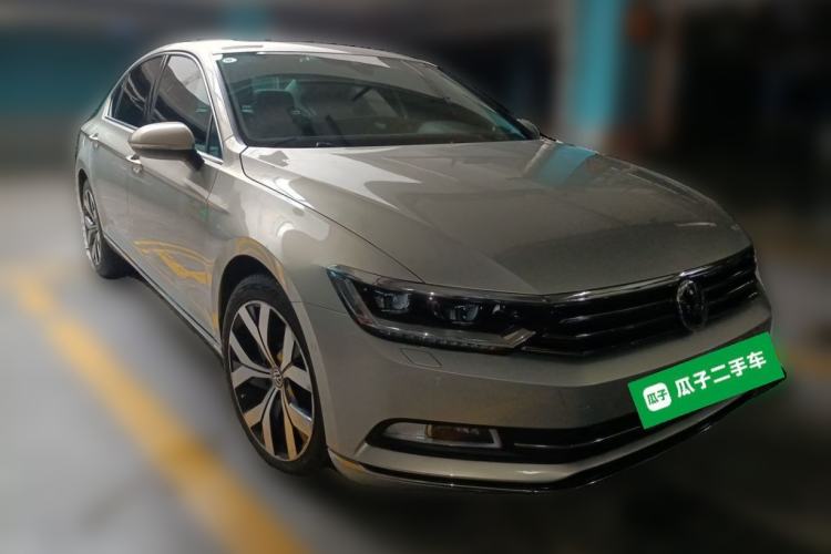 Used Volkswagen Magotan 2017 380TSI DSG Prestige Edition
