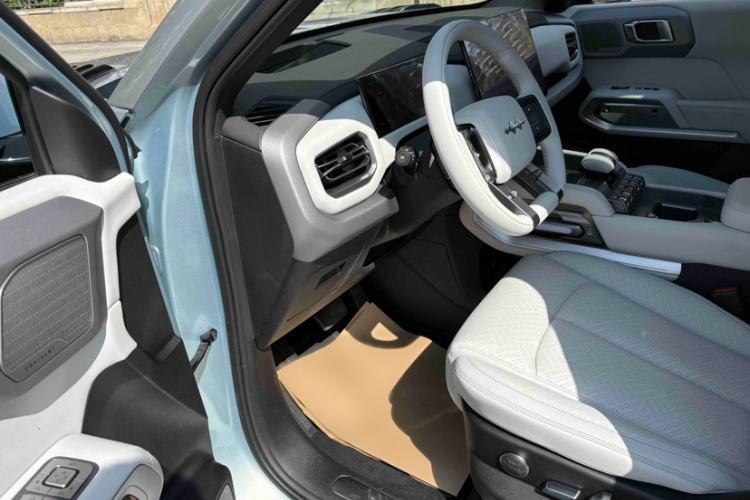 Used Formula Leopard Titanium 3 2025 501 km Four-Wheel Drive Drone Edition
