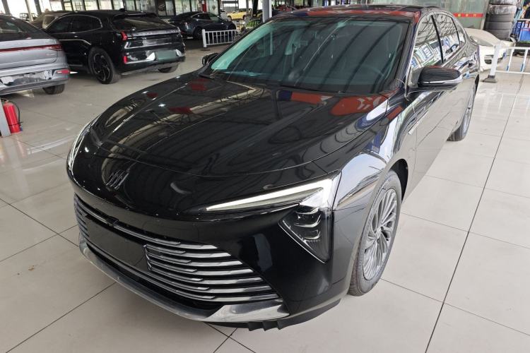 Used Buick LaCrosse 2025 28T Platinum Edition
