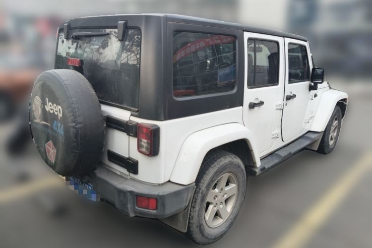 Used Jeep Wrangler 2014 2.8TD Sahara Four-Door Edition