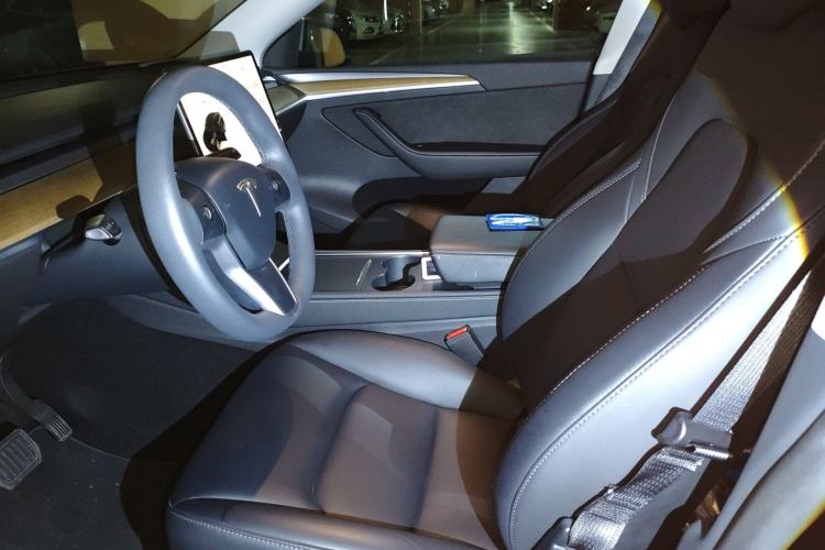 Used Tesla Model Y 2022 Revised Version Rear-Wheel Drive Left Front Seat