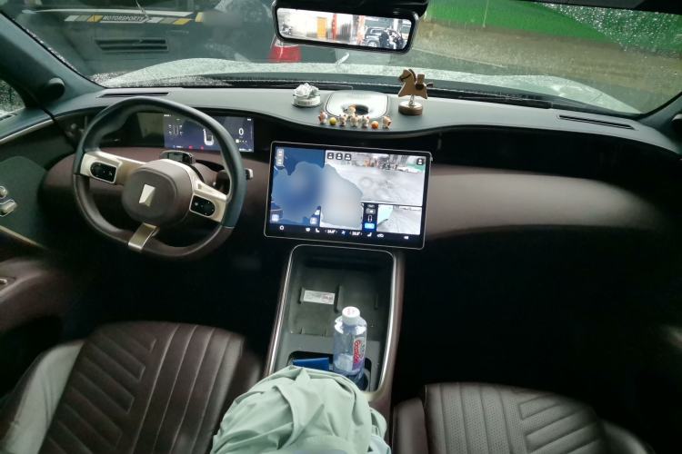 Used Avatr 11 2023 HarmonyOS Version Smart Enjoyment Upgrade Model 90-Degree Rear-Wheel Drive Edition