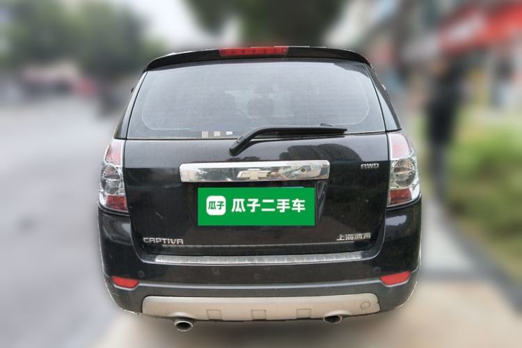 Used Chevrolet Captiva 2012 2.4L 4x4 Flagship Edition 7 Seats