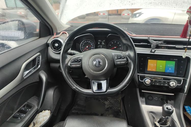 Used MG 6 2017 20T Manual Luxury Smart Connect Version China V Standard Steering Wheel