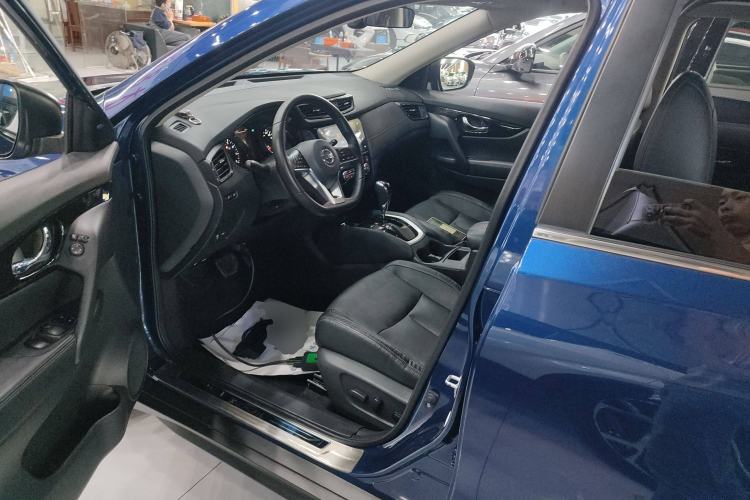 Used Nissan X-Trail 2019 2.0L CVT Smart Connect Comfort Edition 2WD