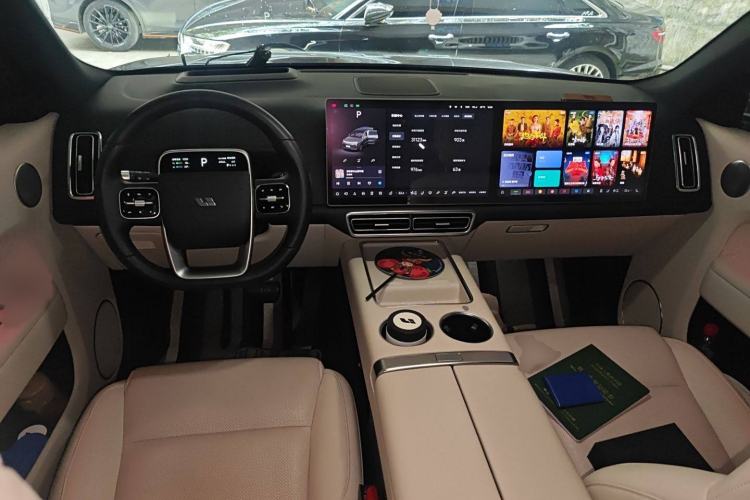 Used Li Auto L8 2023 Pro Model
