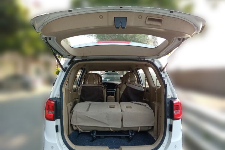 Used Baojun 730 2016 1.5L Manual Standard Version 7 Seats
