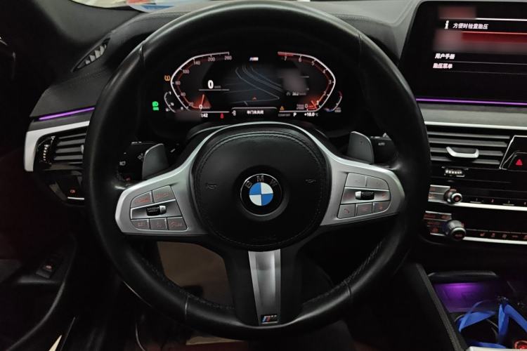 Used BMW 5 Series 2022 Second Facelift 530Li Leading Edition M Sport Package
