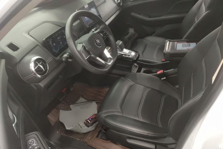 Used BYD Yuan New Energy 2019 EV535 Smart Connect Trendsetting Model Left Front Seat