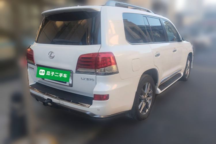 Used Lexus LX 2009 570
