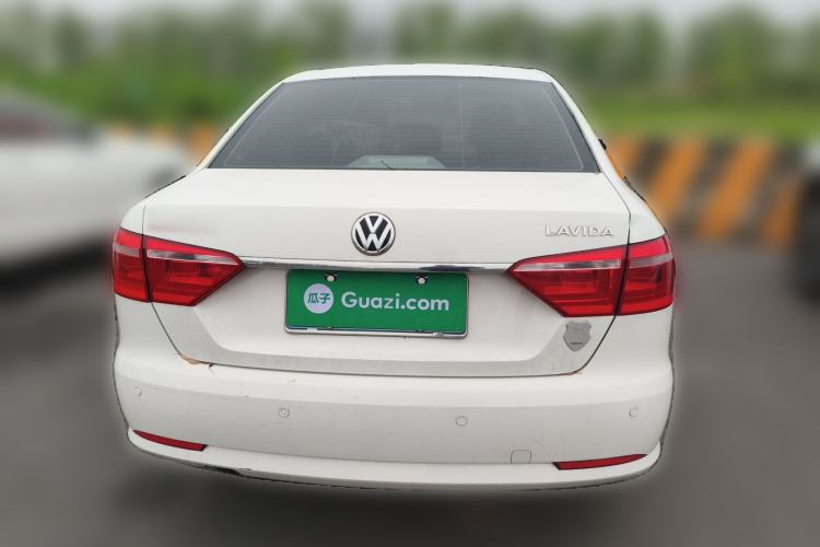 Used Volkswagen Lavida 2013 Revised Classic 1.6L Automatic Fashion Edition Rear