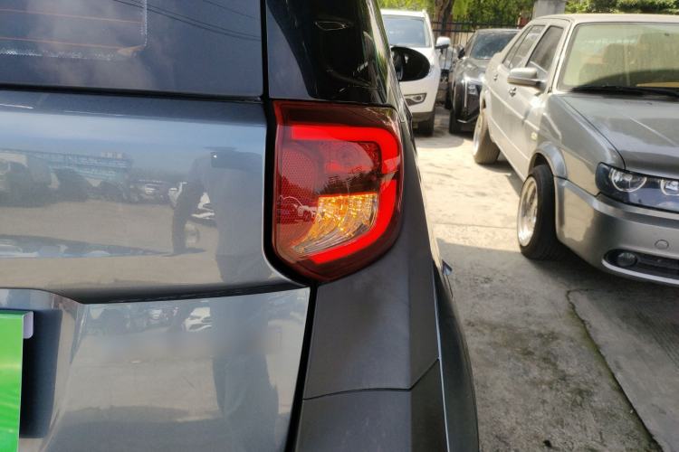 Used Chery QQ Little Ant 2022 Restyled Version Sweet Pink Edition Half-Sugar Version 30.6 kWh 30 kW 301 km Right Rear Taillight