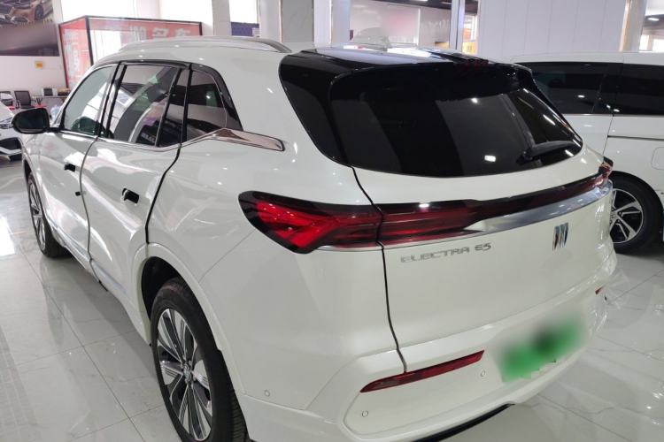 Used Buick E5 2025 Model 620KM Prestige Edition
