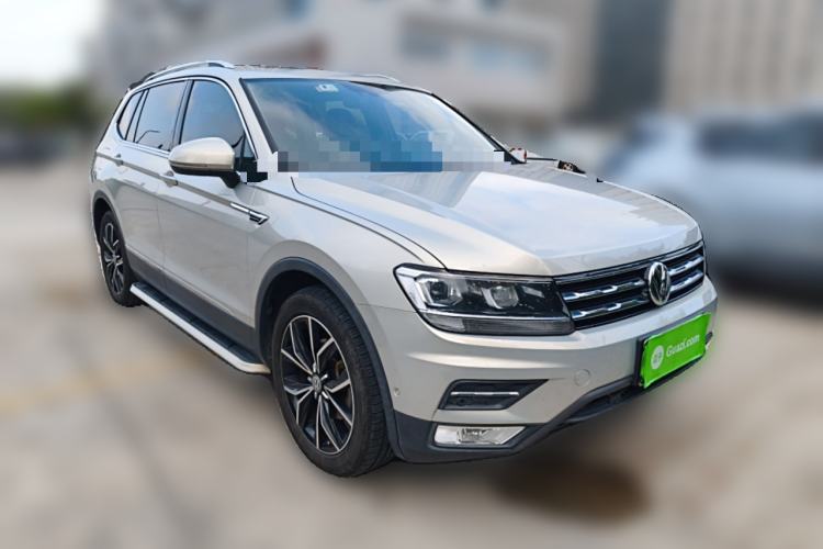 Used Volkswagen Tiguan L 2020 330TSI Automatic Two-Wheel Drive Smart Luxury Edition China VI Standard