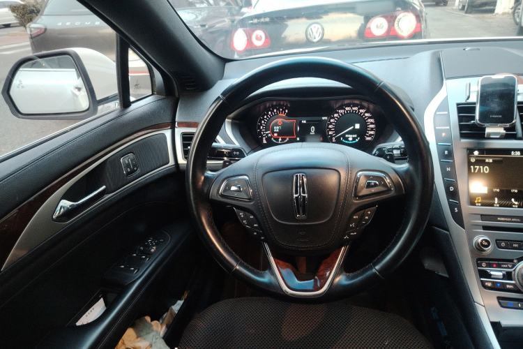 Used Lincoln MKZ 2017 2.0T Luxury Edition