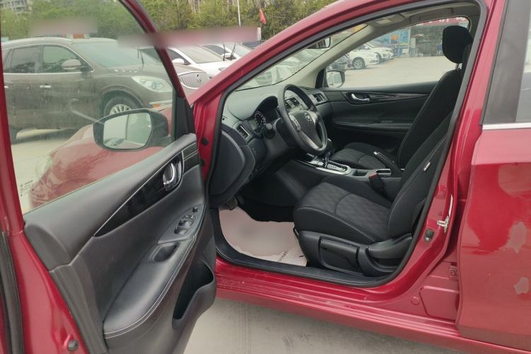 Used Nissan Tiida 2016 1.6L CVT Cool Dynamic Edition Driver Seat