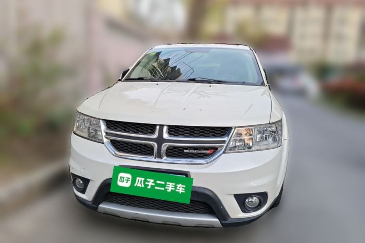 Used Dodge Journey 2013 2.4L Two-Wheel Drive Luxury Version