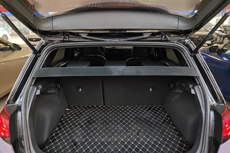 Used Volkswagen Golf 2019 280TSI DSG R-Line China VI Standard
