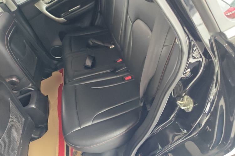 Used Haval H6 2013 Upgraded Model 1.5T Manual Two-Wheel Drive Elite Version