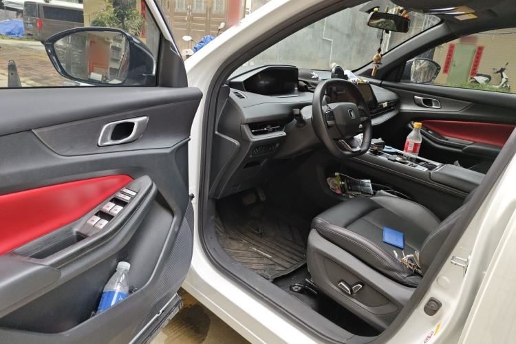 Used CHANGAN CS55PLUS 2024 3rd Generation 1.5T DCT Light-Year Edition Interior 3