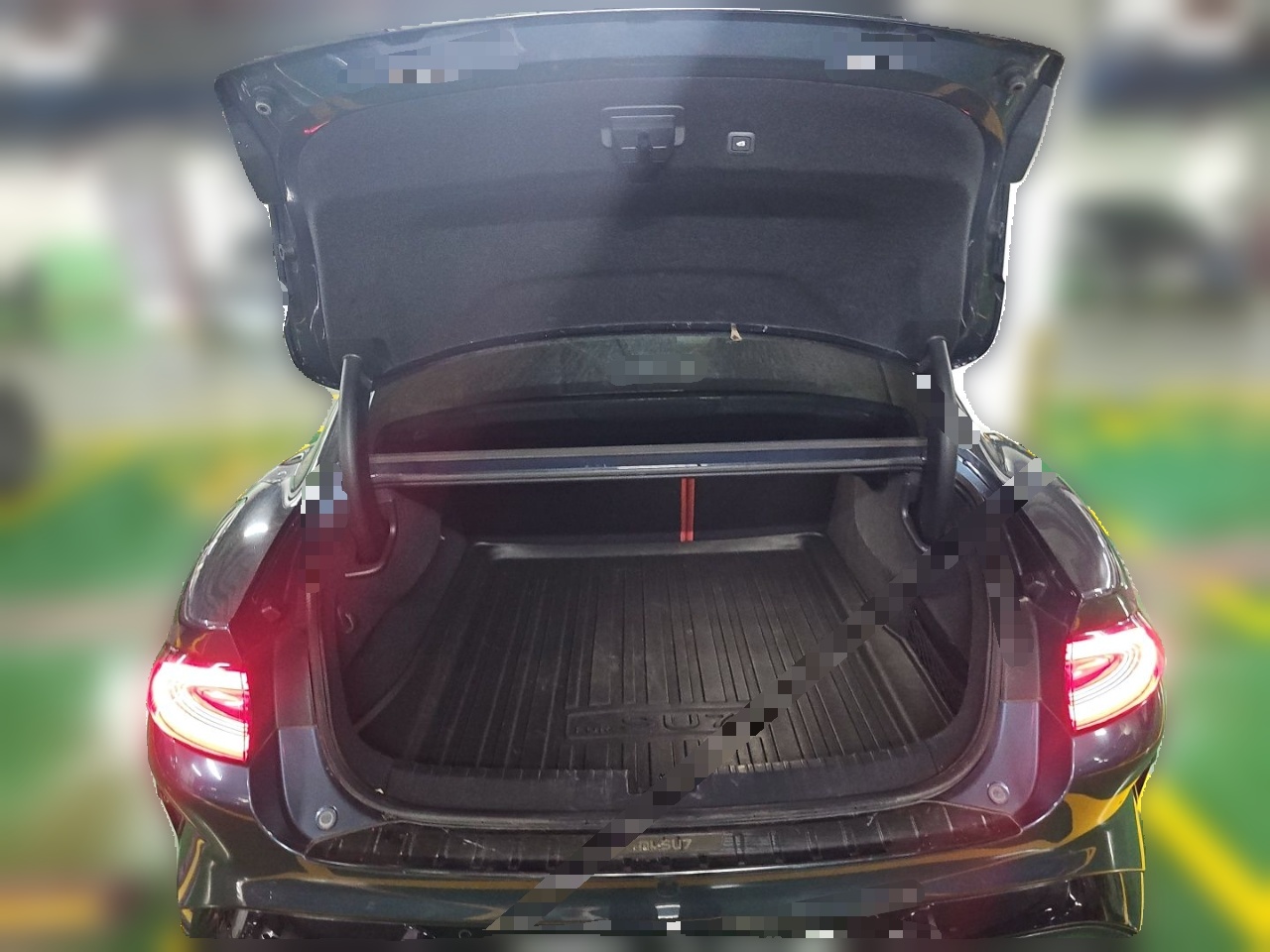 Xiaomi Auto SU7 2024 Four-Wheel-Drive Max Founder's Edition — снимка 19
