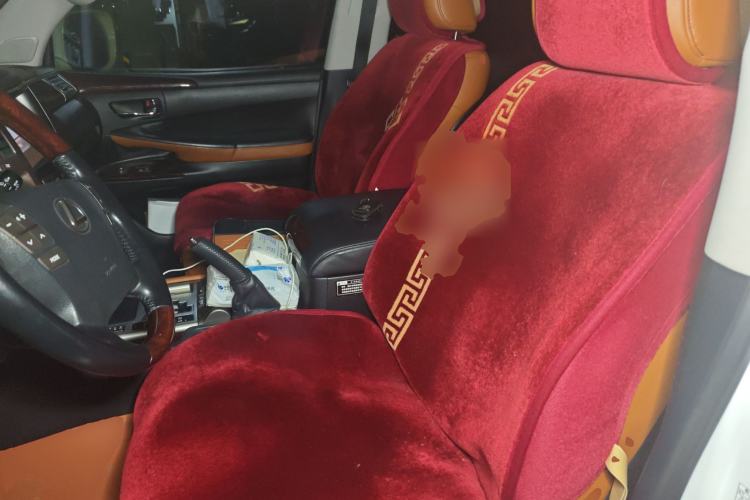 Used Lexus LX 2012 570
