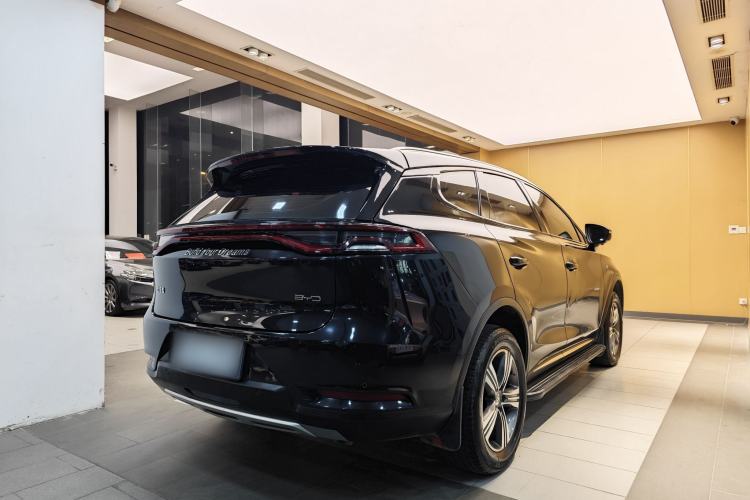 Used BYD Tang 2019 2.0T Automatic SmartConnect Luxury Edition 7 Seats China VI Standard
