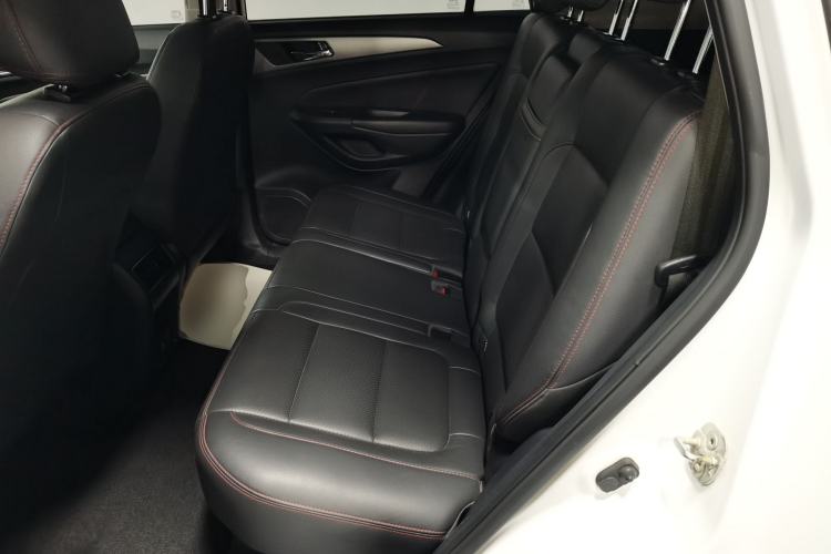 Used CHANGAN CS75 2016 1.8T Automatic Elite Model China V Standard
