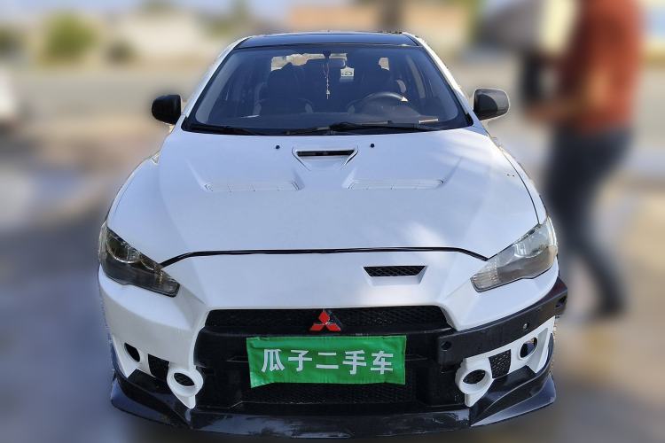 Used Mitsubishi Lancer EX 2012 Classic 1.8L CVT Black-and-White Edition
