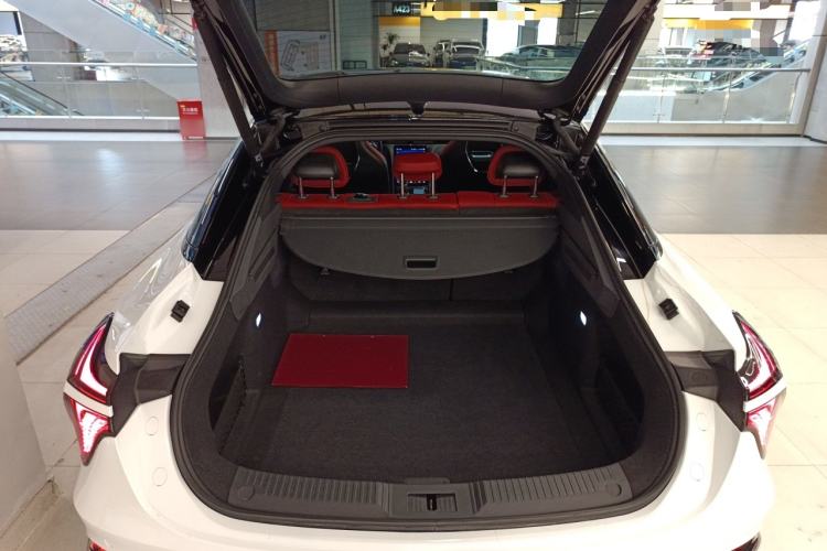 Used Hongqi H6 2023 2.0T ZhiShang Version