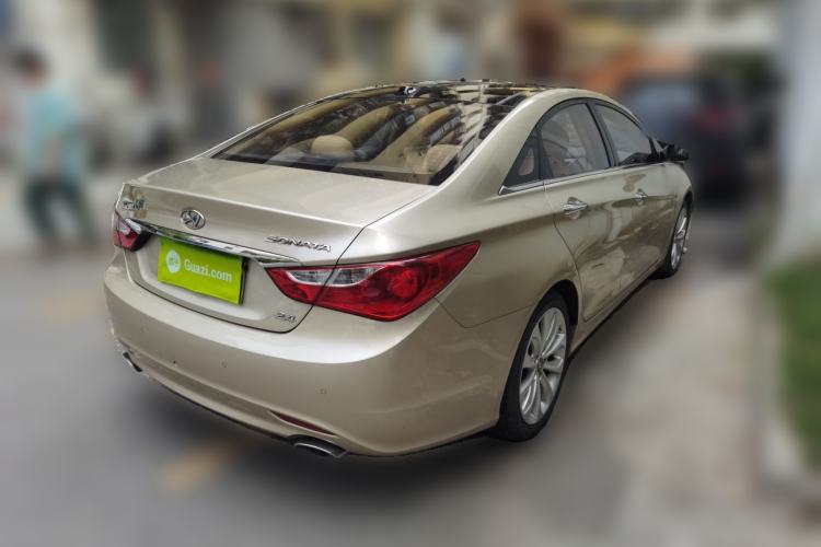 Used Hyundai Sonata 2011 2.4L Automatic Top-Tier Version
