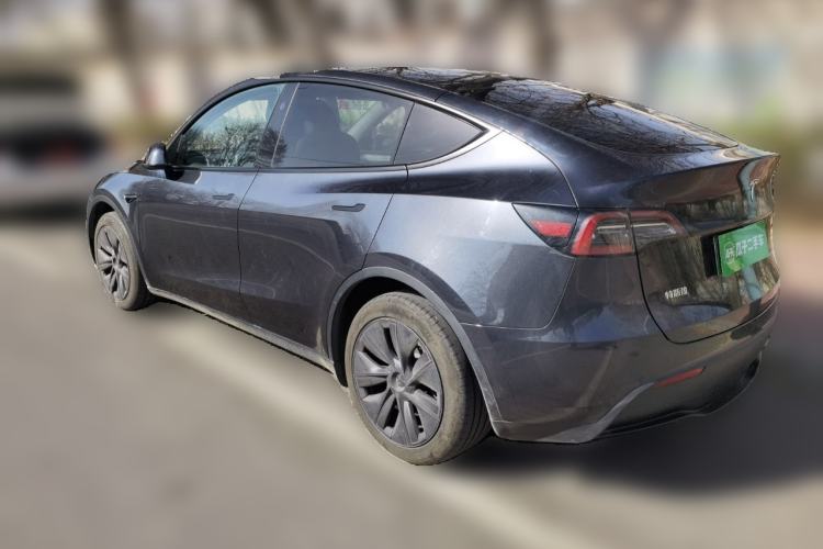 Used Tesla Model Y 2024 Rear-Wheel-Drive Version