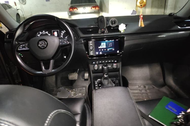 Used Skoda Superb 2016 TSI330 DSG Smart Drive Edition